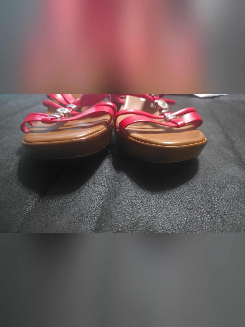 Italian Shoemakers Contesa Red Multi-Strap Sandals w/ Silver Accents Size 10M - Picture 5 of 9